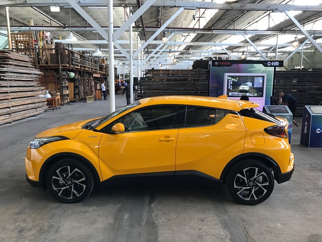 Toyota C-HR modern 2019
