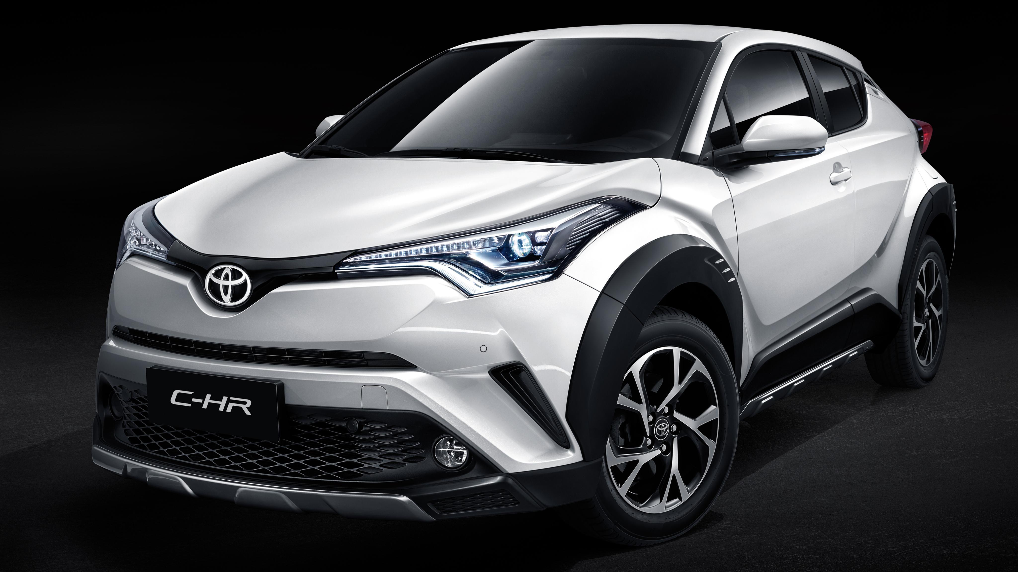 Toyota C-HR reviews restyling