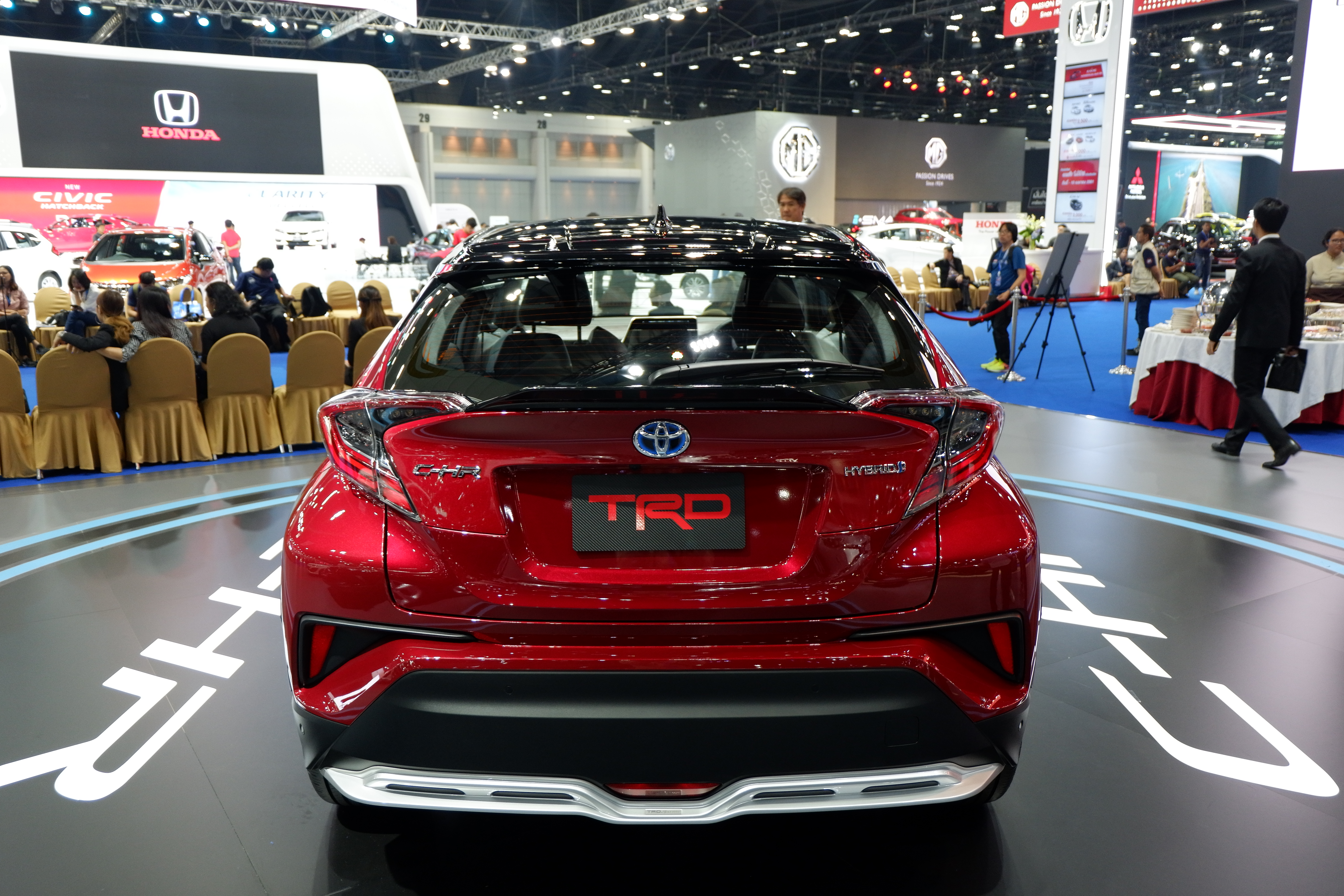 Toyota C-HR mod restyling