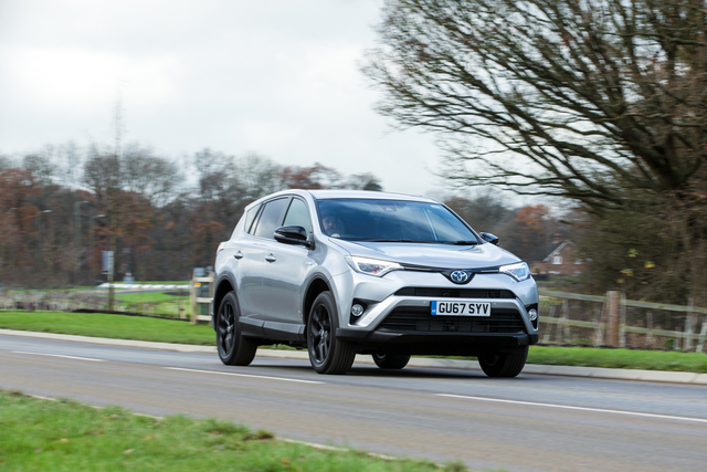 Toyota RAV4 Hybrid reviews specifications Toyota RAV4 Hybrid exterior 2018