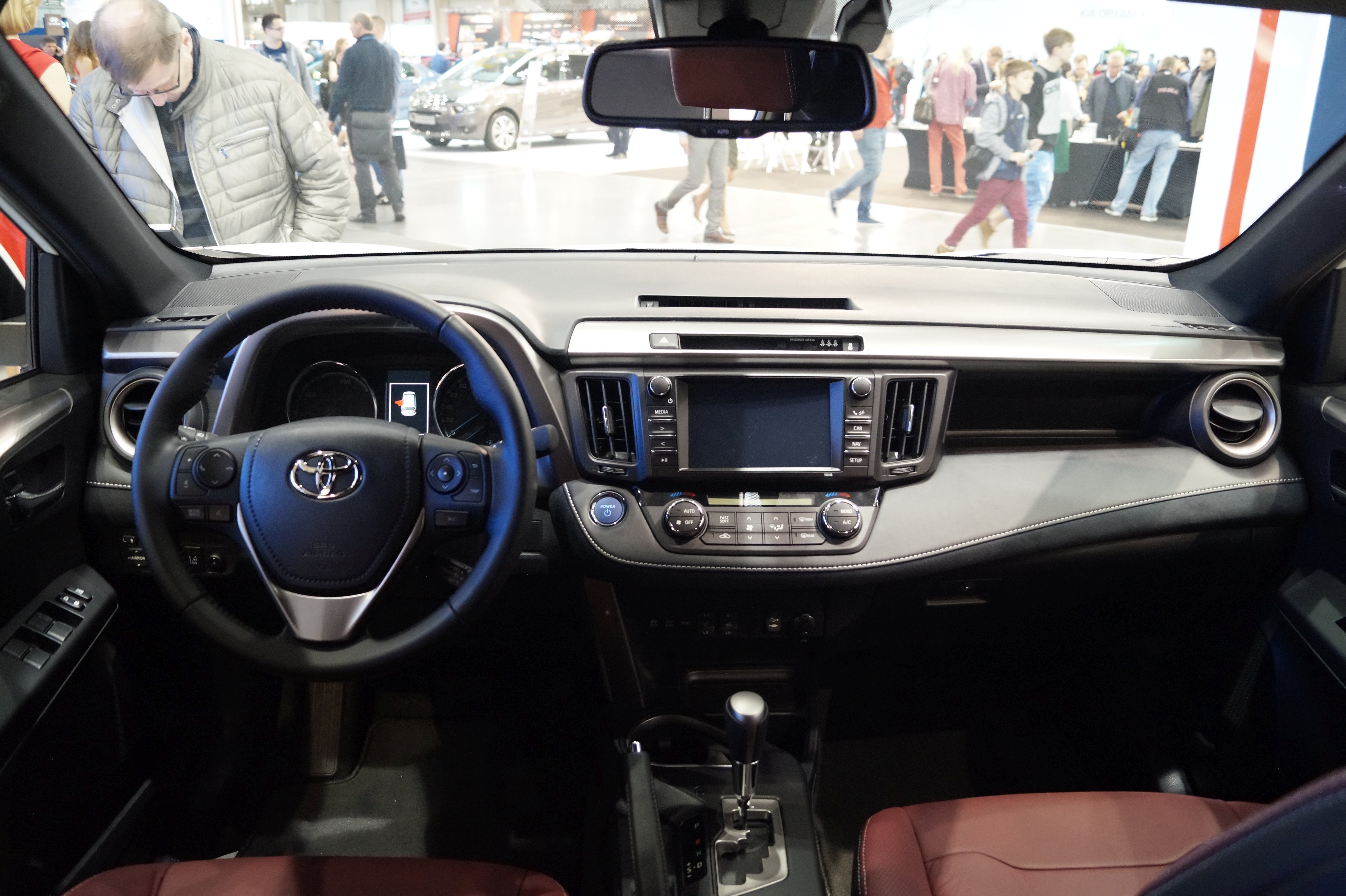 Toyota RAV4 Hybrid modern restyling