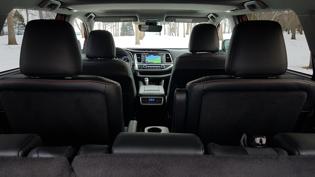 Toyota Highlander modern big