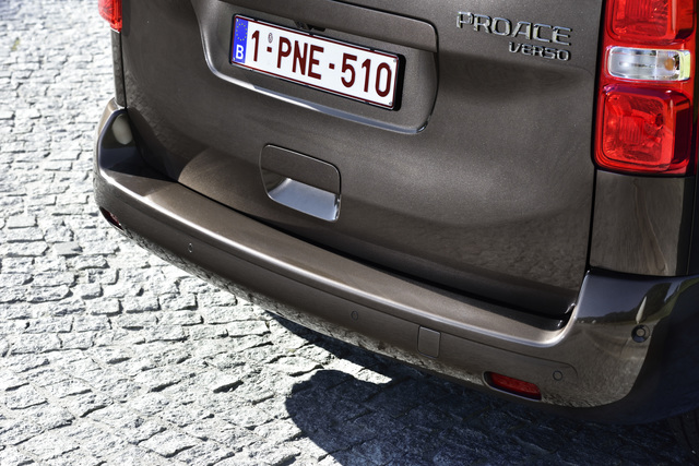 Toyota Proace Verso accessories photo