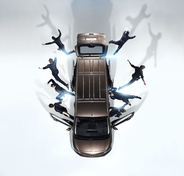 Toyota Proace Verso minivan photo