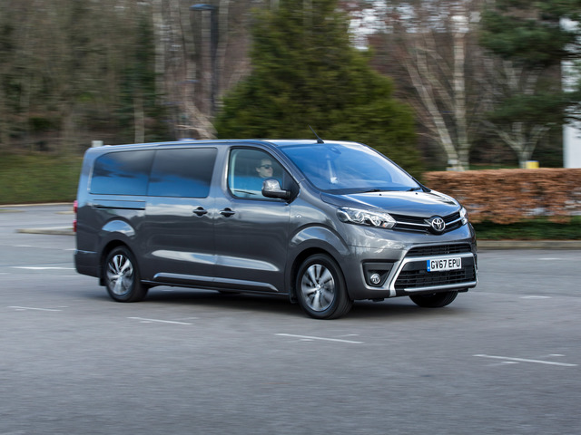 Toyota Proace Verso hd photo