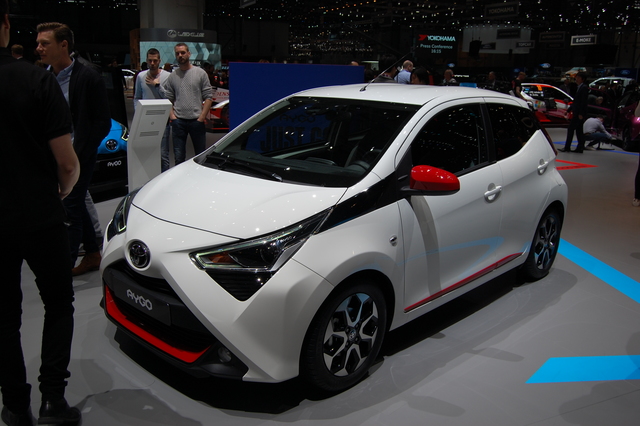 Toyota Aygo 3-door modern specifications