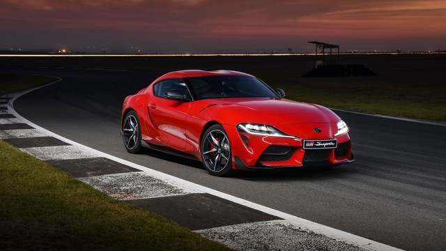 Toyota GR Supra Photos and Specs. Photo: Toyota GR Supra accessories ...