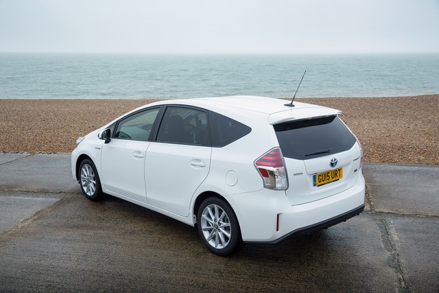 Toyota Prius+ hd photo