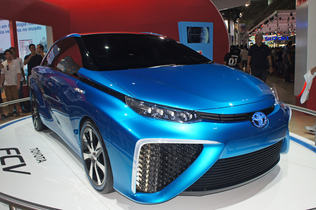 Toyota Mirai accessories specifications
