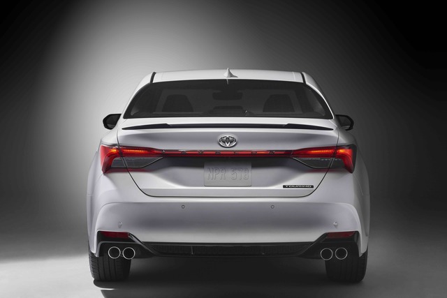 Toyota Avalon 4k specifications