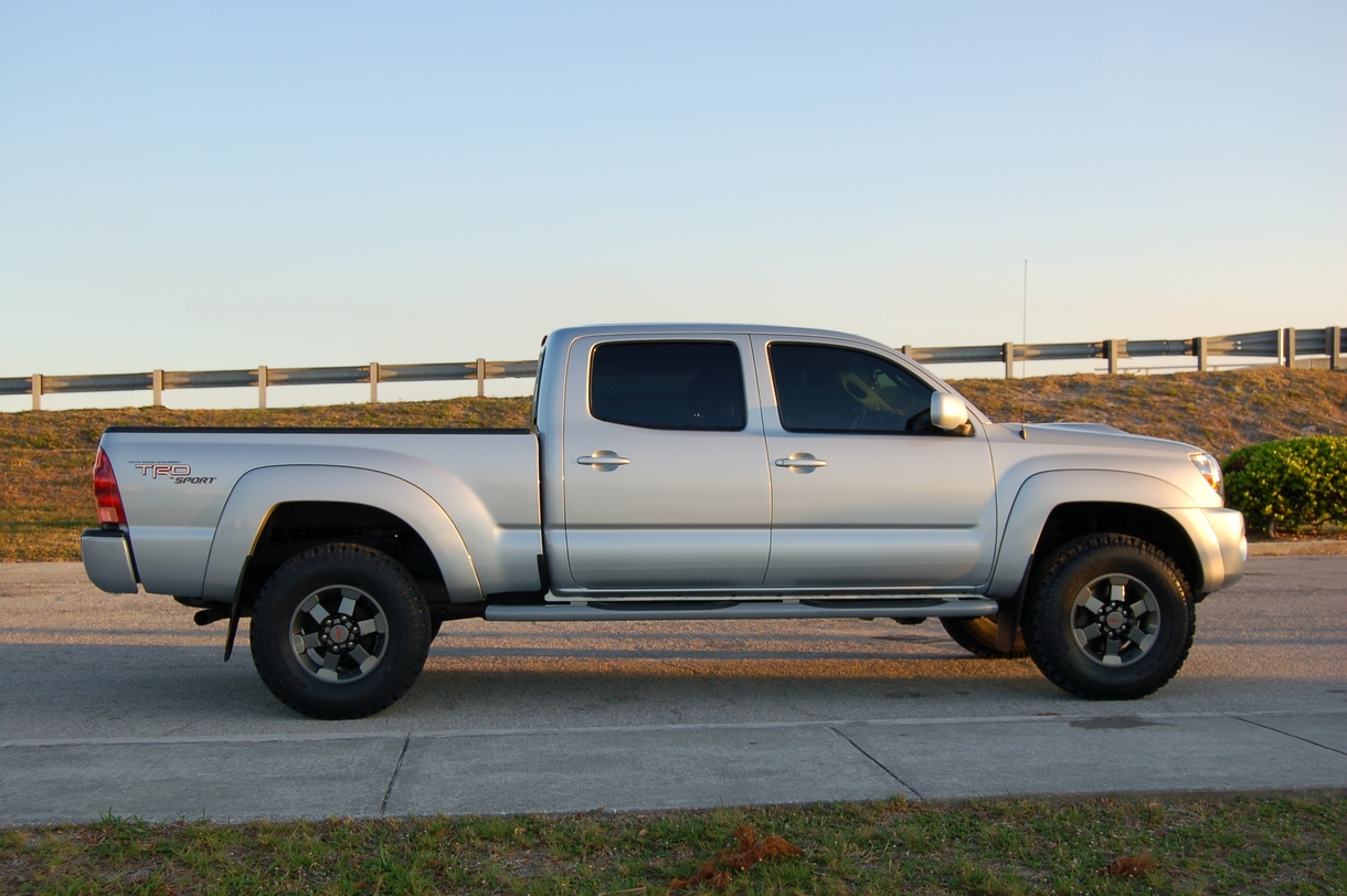 Toyota Tacoma Double Cab Photos And Specs Photo Toyota Tacoma Double