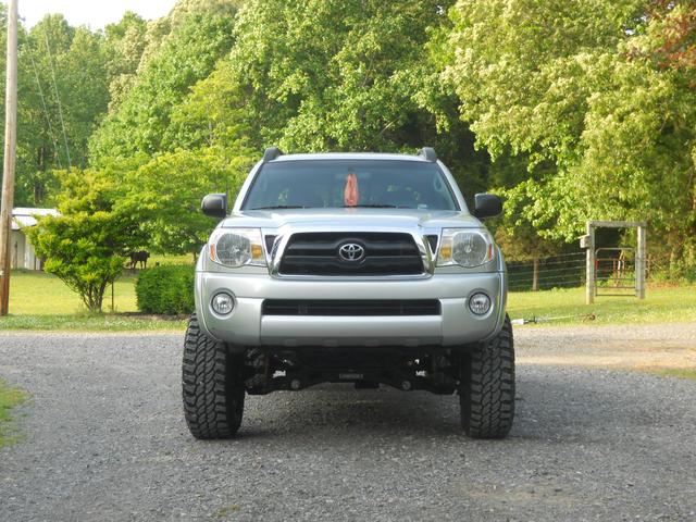 Toyota Tacoma Double Cab modern model Toyota Tacoma Double Cab exterior model