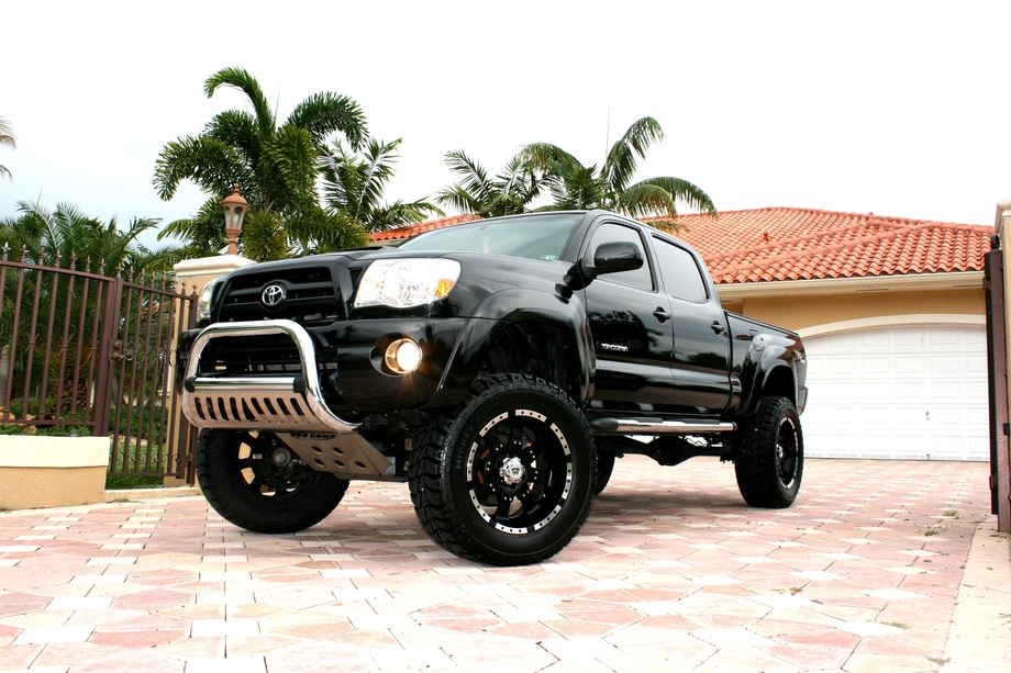 Toyota Double Cab Photos and Specs. Photo Toyota Double