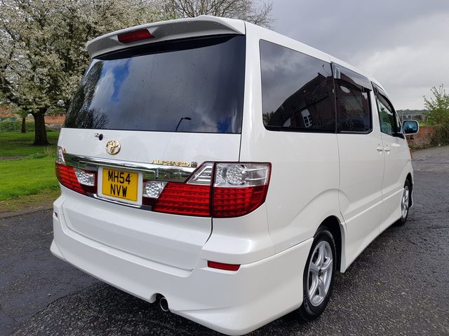 Toyota Alphard best specifications Toyota Alphard minivan big