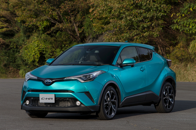 Toyota C-HR Hybrid exterior big Toyota C-HR Hybrid 4k specifications