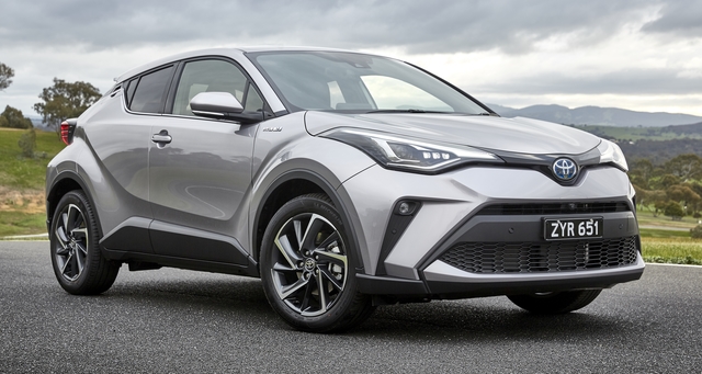 Toyota C-HR Hybrid interior big Toyota C-HR Hybrid exterior specifications