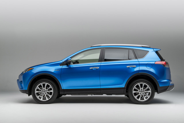 Toyota RAV4 Hybrid reviews big