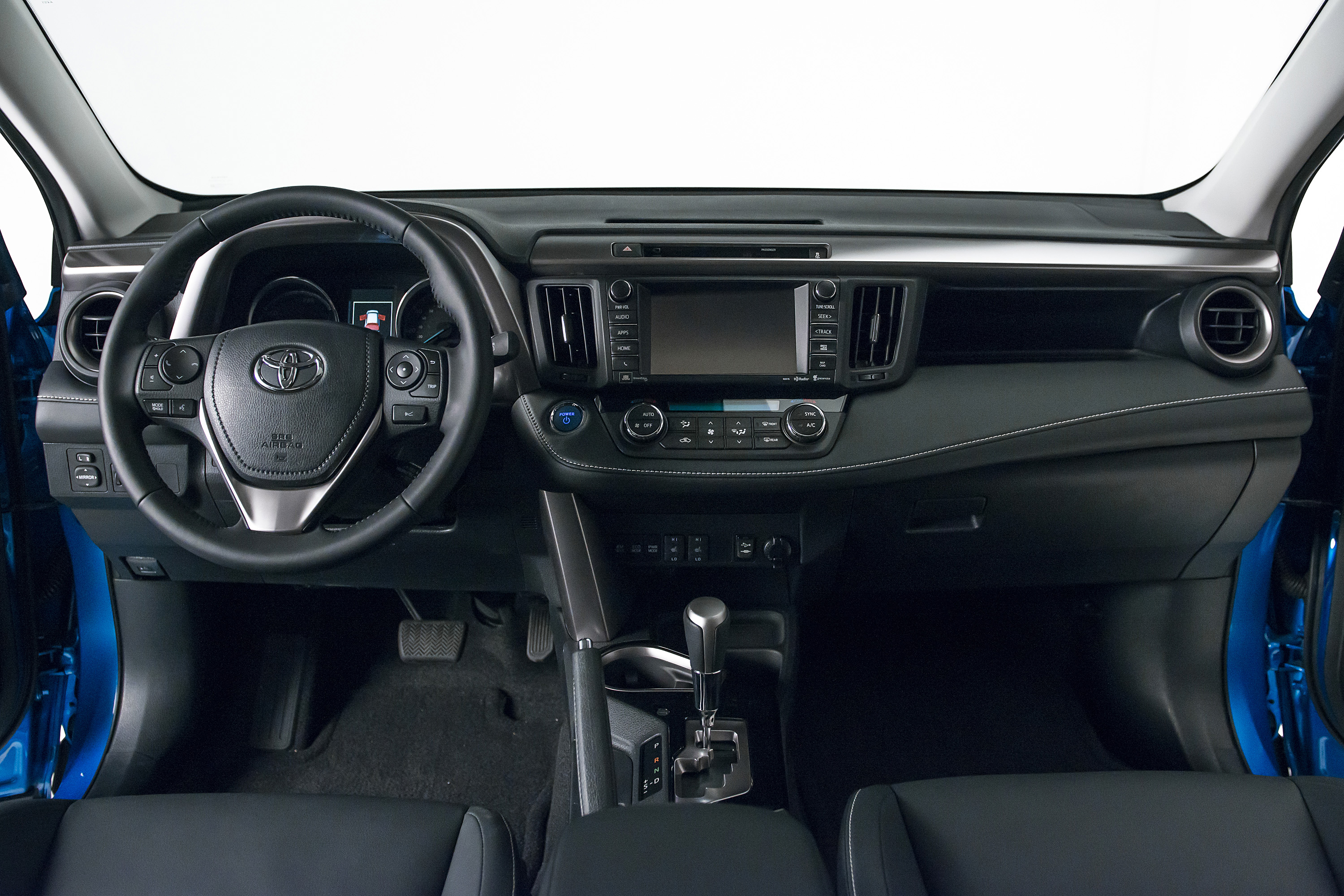 Toyota RAV4 Hybrid exterior 2015