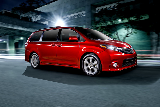 Toyota Sienna modern photo
