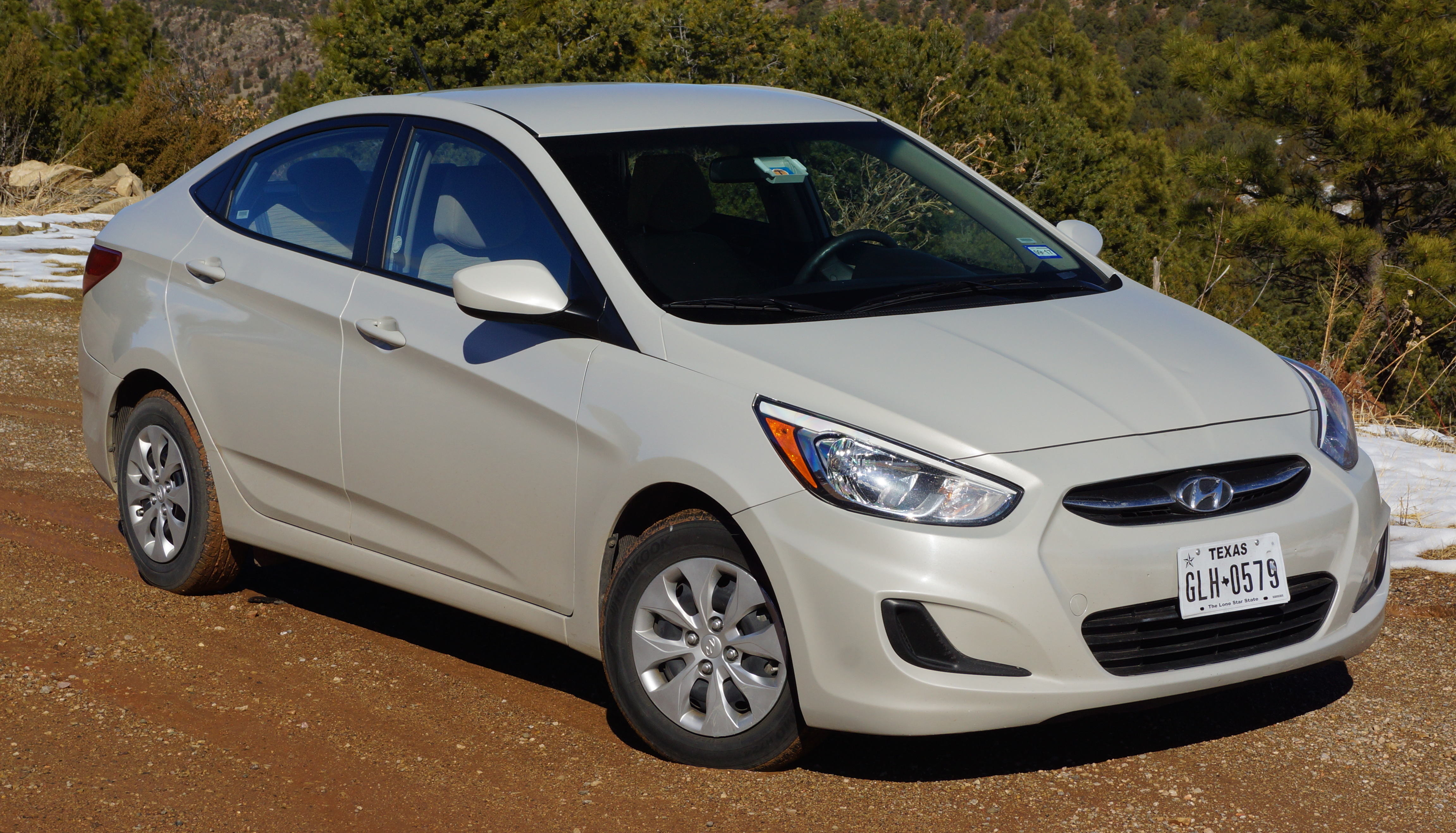 Hyundai Accent best specifications