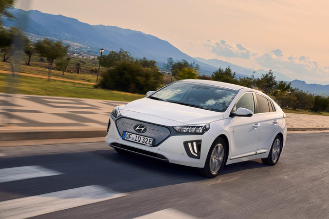 Hyundai IONIQ electric exterior big Hyundai IONIQ electric hd photo