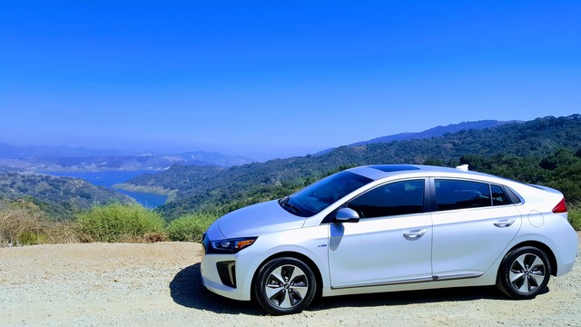 Hyundai IONIQ electric hd restyling Hyundai IONIQ electric interior 2016