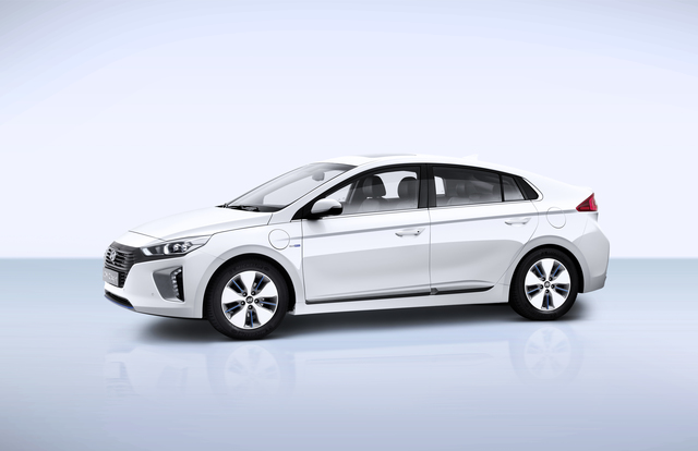 Hyundai IONIQ electric hatchback specifications Hyundai IONIQ electric best specifications