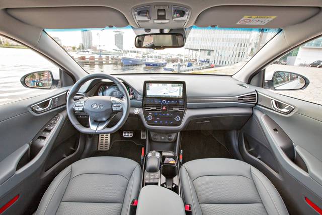 Hyundai IONIQ electric reviews photo Hyundai IONIQ electric mod model
