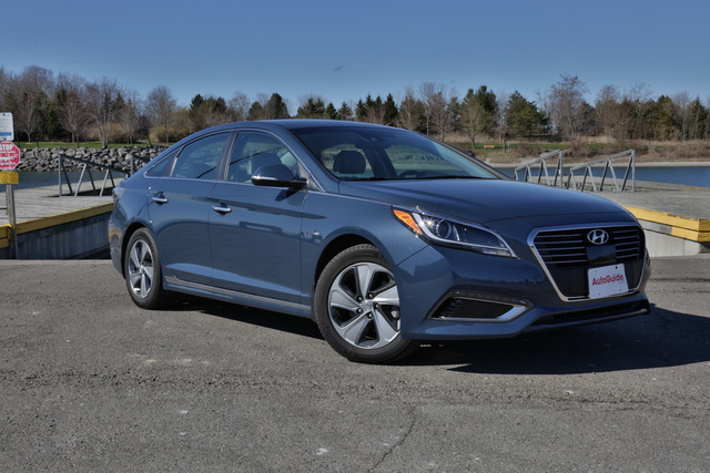 Hyundai Grandeur Hybrid reviews 2017 Hyundai Grandeur Hybrid interior model