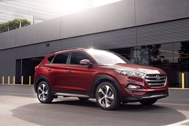 Hyundai Tucson 4k specifications Hyundai Tucson reviews model