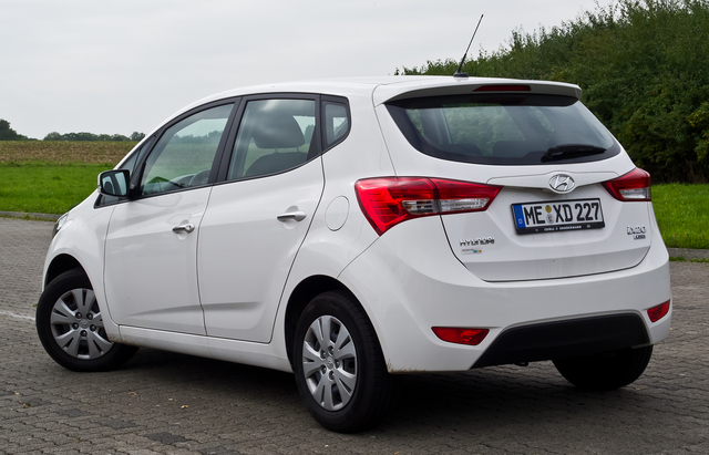 Hyundai H-1 mod restyling