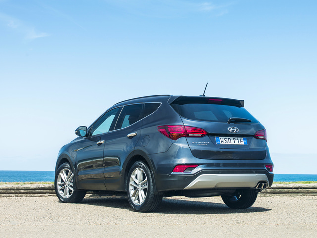 Hyundai Santa Fe hd photo