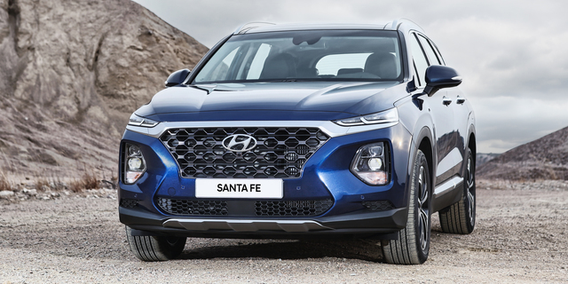 Hyundai Santa Fe exterior model