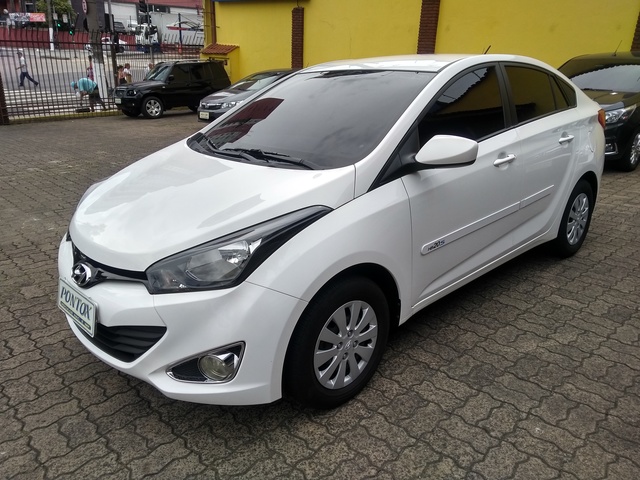 Hyundai HB20S modern 2015 Hyundai HB20S hd big