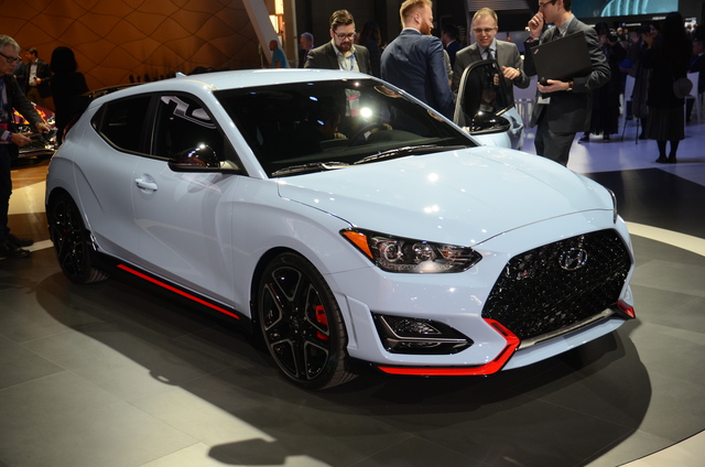 Hyundai Veloster N reviews specifications