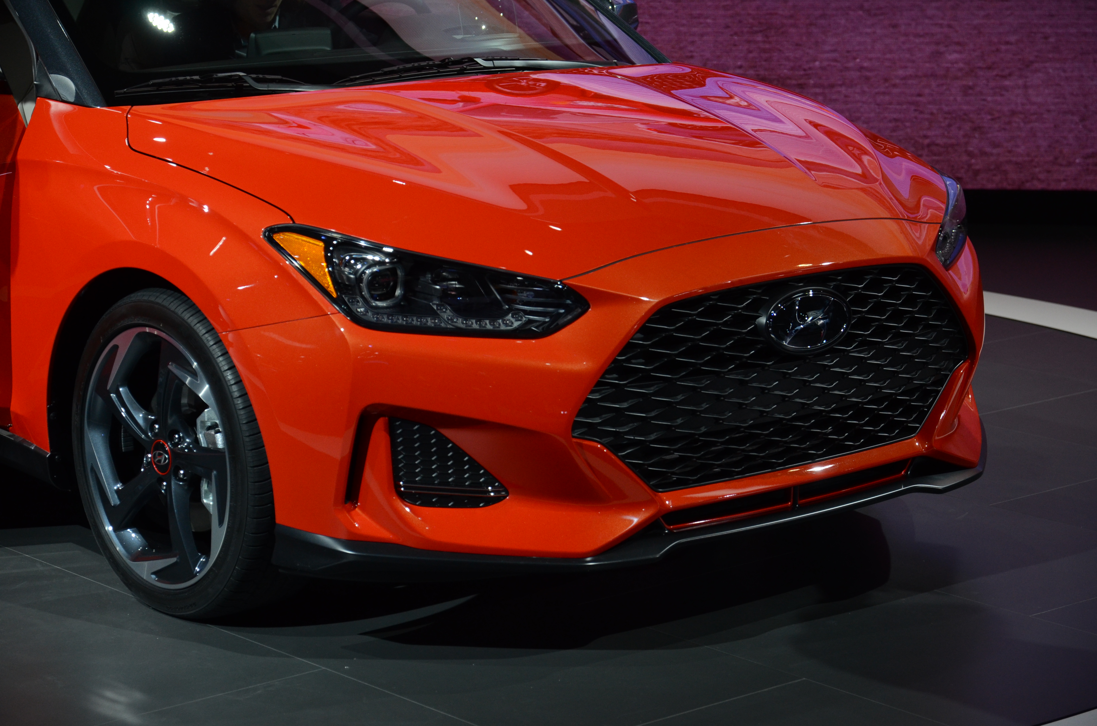 Hyundai Veloster N reviews specifications
