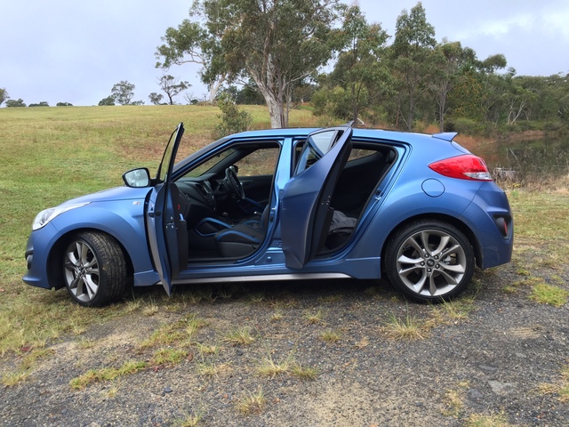 Hyundai Veloster hatchback model