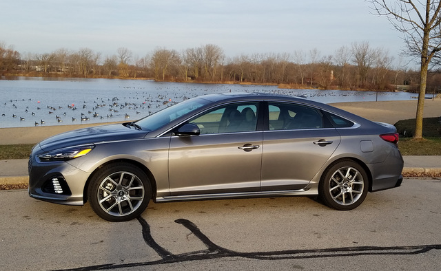 Hyundai Sonata sedan big Hyundai Sonata modern 2017