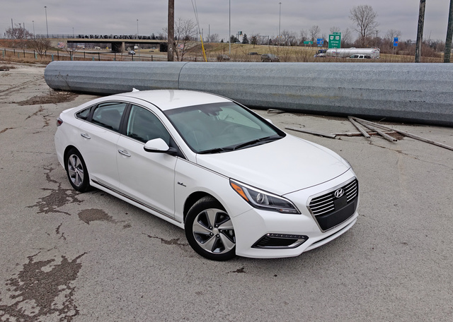 Hyundai Sonata modern photo Hyundai Sonata accessories model