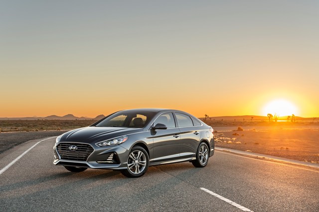 Hyundai Sonata Hybrid exterior restyling