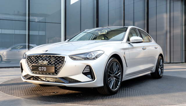 Hyundai Genesis G70 hd restyling Hyundai Genesis G70 reviews 2017