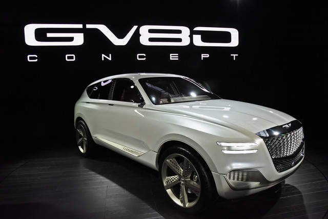 Hyundai Genesis G90 sedan model Hyundai Genesis G90 exterior restyling