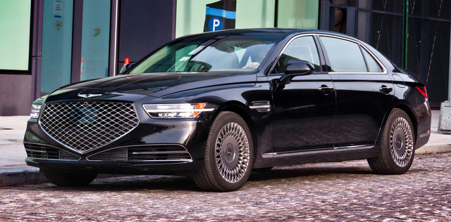 Hyundai Genesis G90 exterior restyling Hyundai Genesis G90 exterior specifications