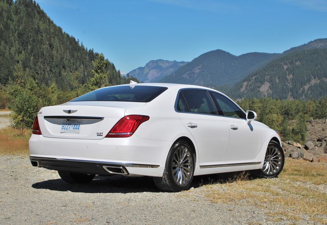 Hyundai Genesis G90 4k specifications Hyundai Genesis G90 modern photo