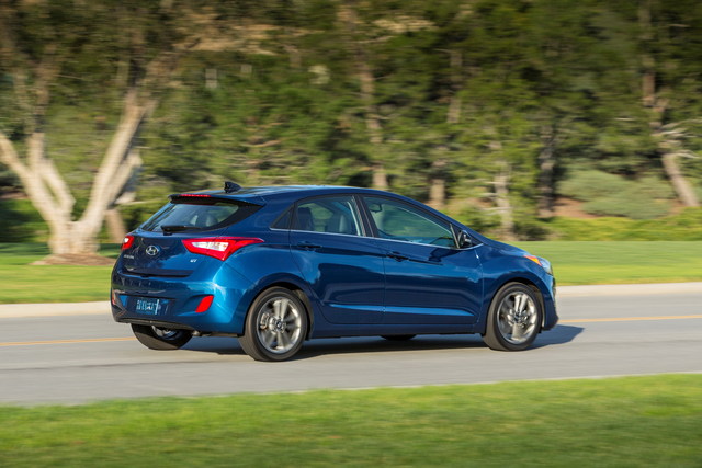 Hyundai Elantra exterior 2018