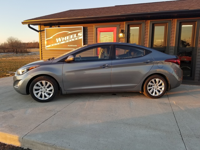 Hyundai Elantra Sport reviews photo Hyundai Elantra Sport reviews model