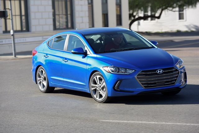 Hyundai Elantra Sport sedan 2016 Hyundai Elantra Sport hd specifications