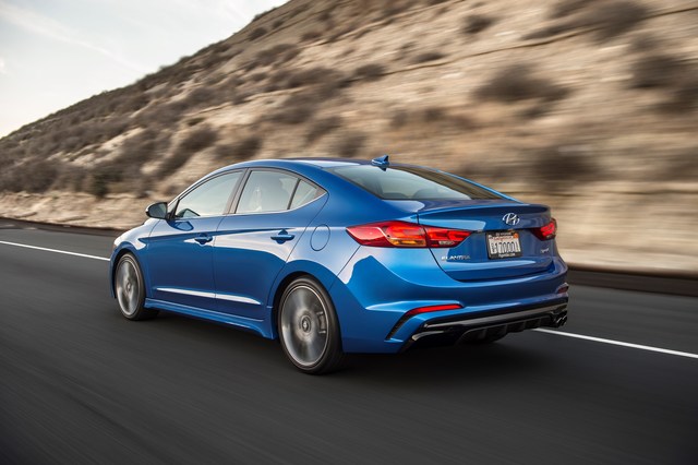 Hyundai Elantra Sport reviews 2019 Hyundai Elantra Sport accessories model