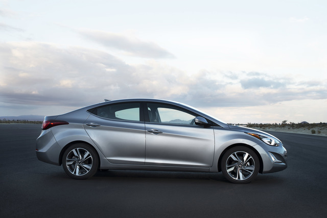 Hyundai Elantra Sport reviews 2019 Hyundai Elantra Sport reviews 2016