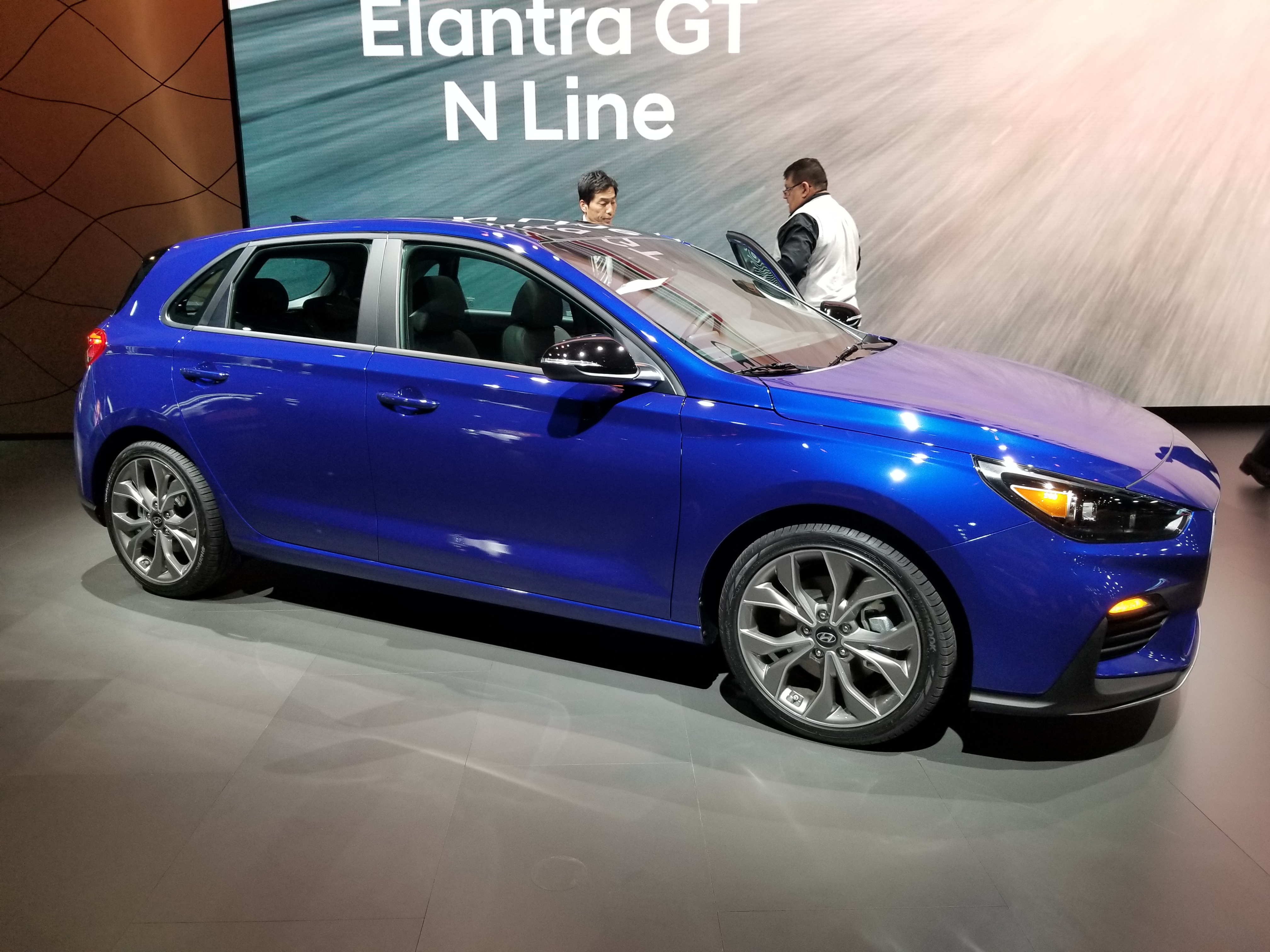 Hyundai Elantra Sport exterior 2016